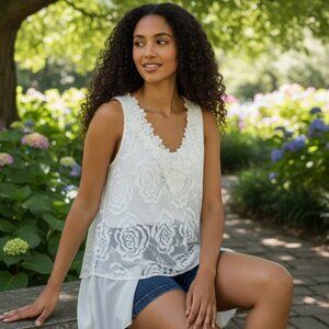 NWT Coco Bianco Lace Applique Rosette Tank Top Women’s L White Sheer Tunic